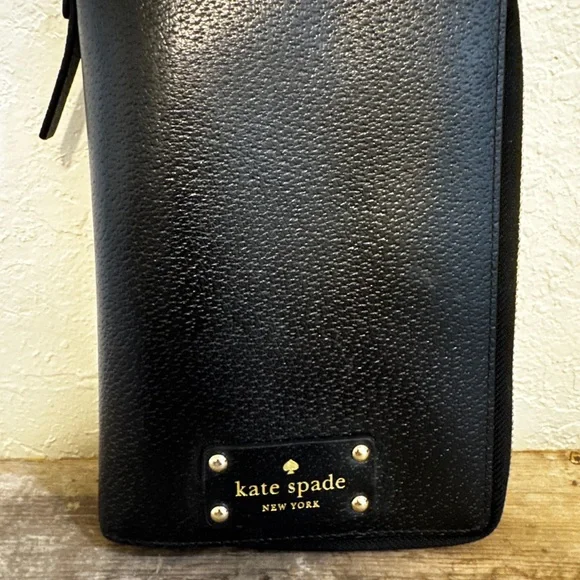 Kate Spade ♠️ Wessley Black Textured Wallet Organizer Planner - Picture 1 of 9